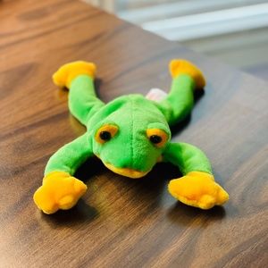 Ty Beanie Baby Smoochy - Never Played With, No Tag